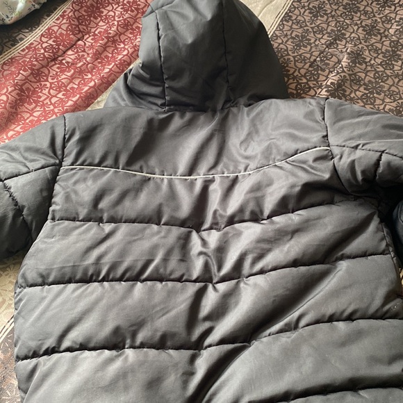 Comfortable jacket for your little boy or a girl - Picture 4 of 4